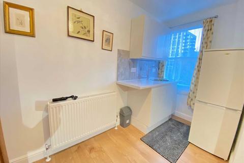 undefined, Broughton Road, West Ealing
