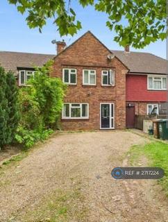 undefined, Ashford Road, Staines-Upon-Thames, TW18
