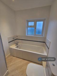 undefined, Ashford Road, Staines-Upon-Thames, TW18