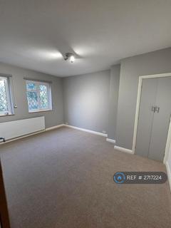 undefined, Ashford Road, Staines-Upon-Thames, TW18