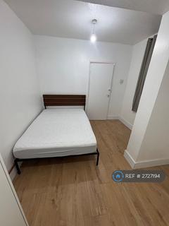 undefined, Russell Rise, Luton, LU1