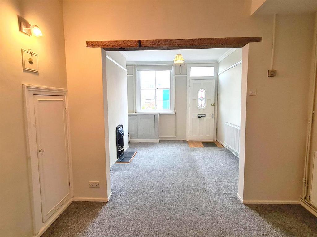 Lounge / Dining Room