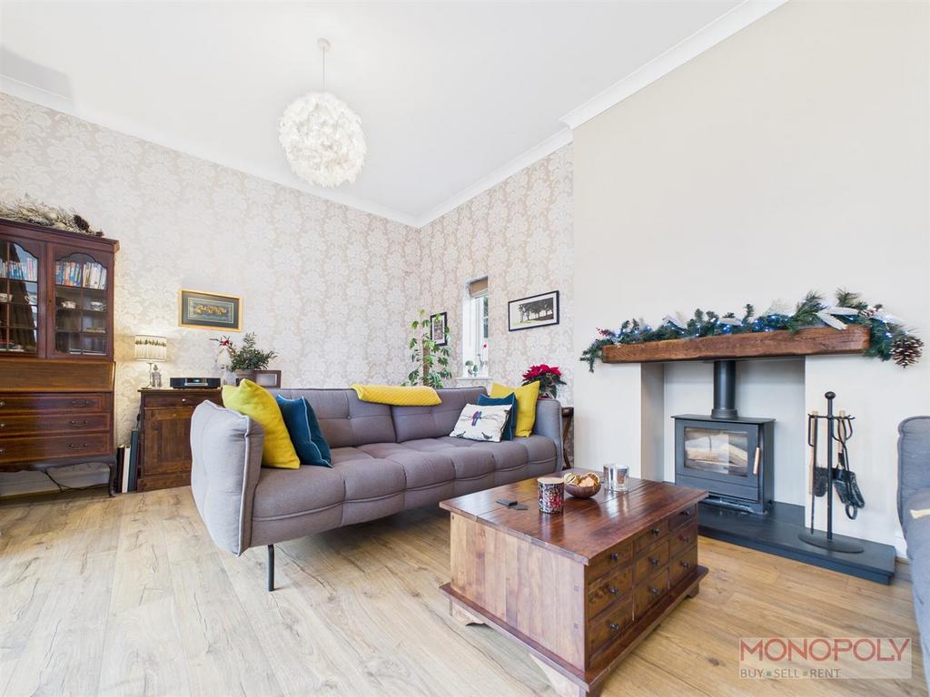 CAM03815 G0-PR0374-STILL030.jpg