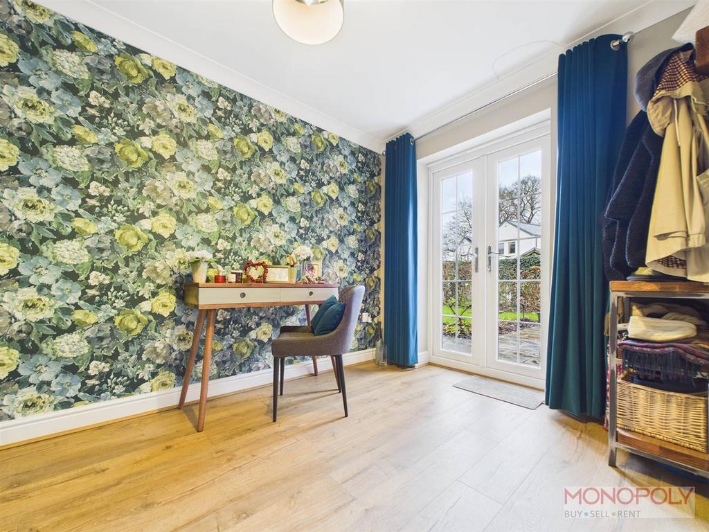 CAM03815 G0-PR0374-STILL019.jpg