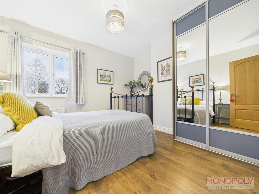 CAM03815 G0-PR0374-STILL049.jpg