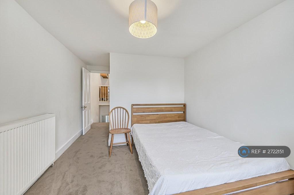Maiin Bedroom