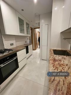 2 bedroom flat to rent, Townshend Court, London, NW8