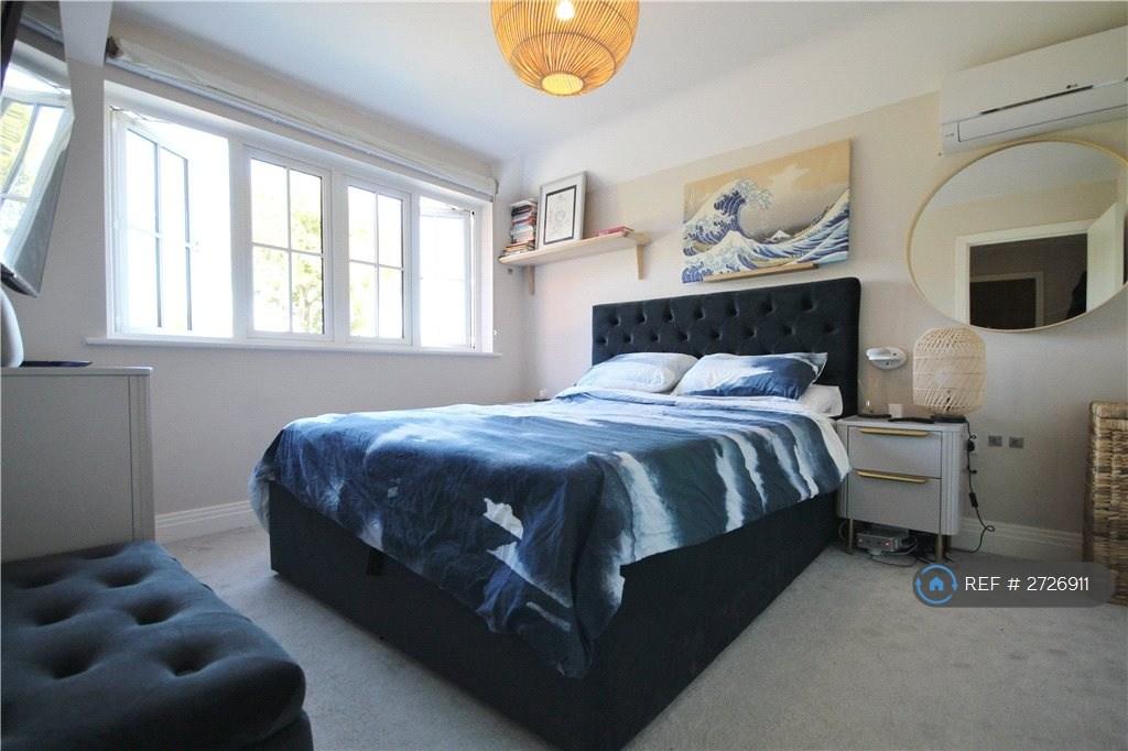 Master Bedroom 2