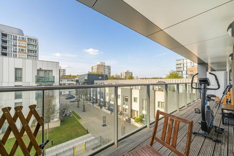 2 bedroom flat for sale, Celestial House, Poplar, London, E14