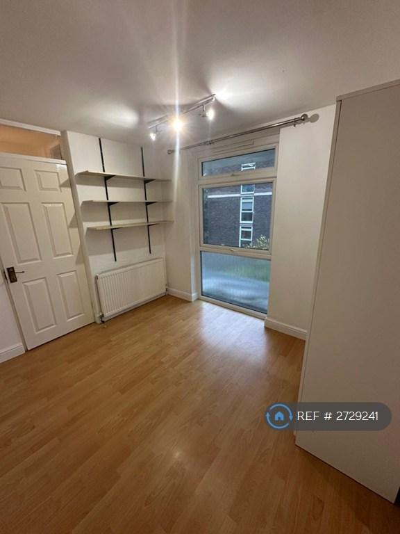 Double Bedroom 4