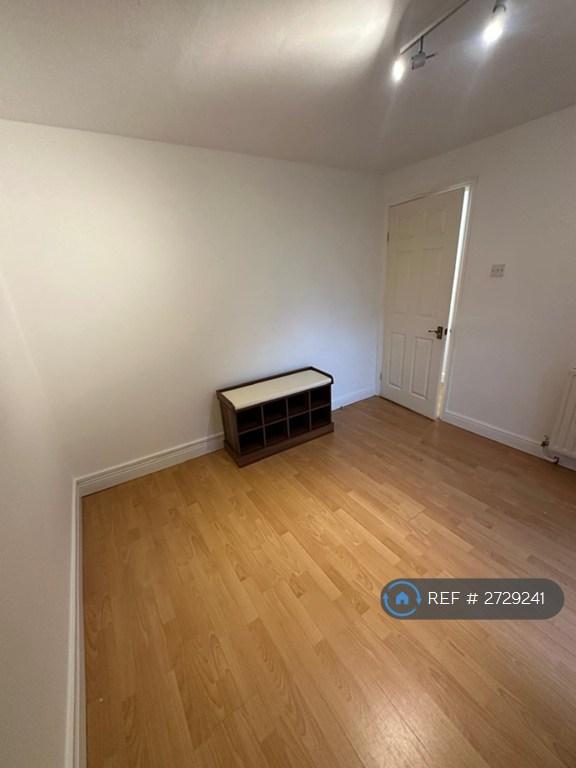 Double Bedroom 1