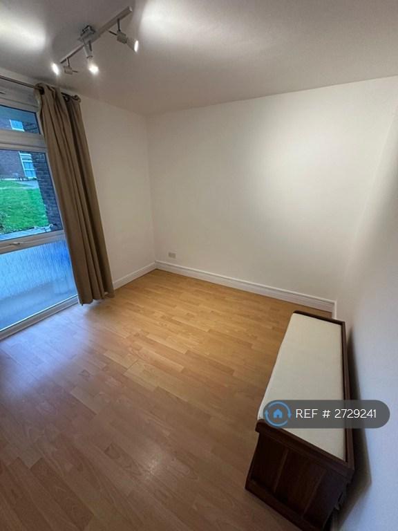 Double Bedroom 1