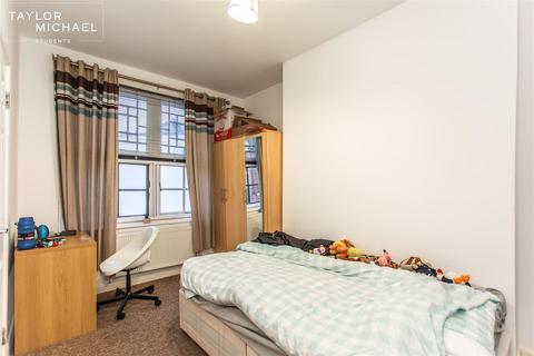 1 bedroom in a house share to rent, Elm Grove, Brighton