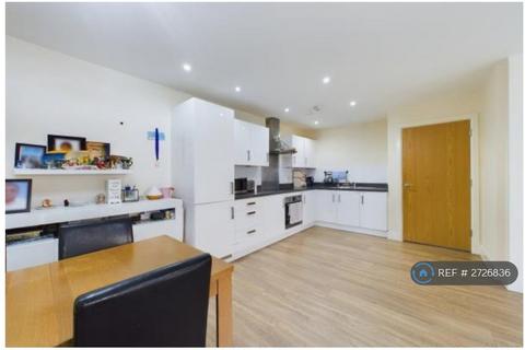 2 bedroom flat to rent, The Embankment, Hemel Hempstead, HP3