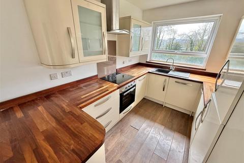 2 bedroom apartment to rent, Moulton Rise, Luton, LU2 0AL