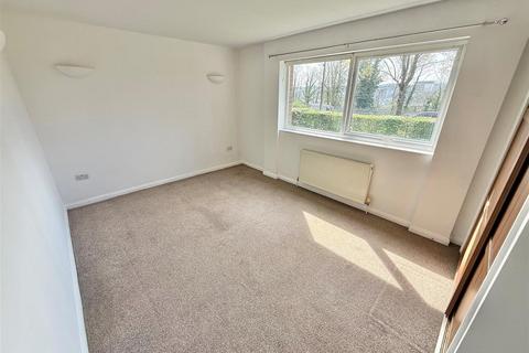 2 bedroom apartment to rent, Moulton Rise, Luton, LU2 0AL