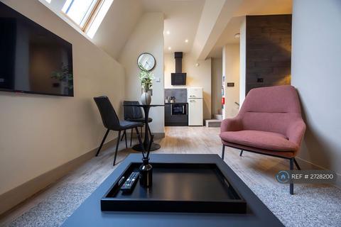 1 bedroom flat to rent, The Headrow, Leeds, LS1