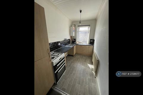 3 bedroom maisonette to rent, Worcester Terrace, Sunderland, SR2