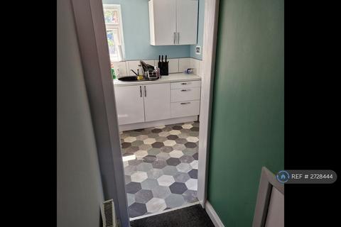 2 bedroom semi-detached house to rent, Frankland Road, Durham, DH1