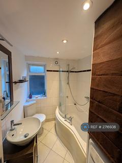 1 bedroom in a flat share to rent, Honour Oak, London, SE23