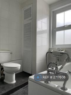 Bathroom/Shower Room