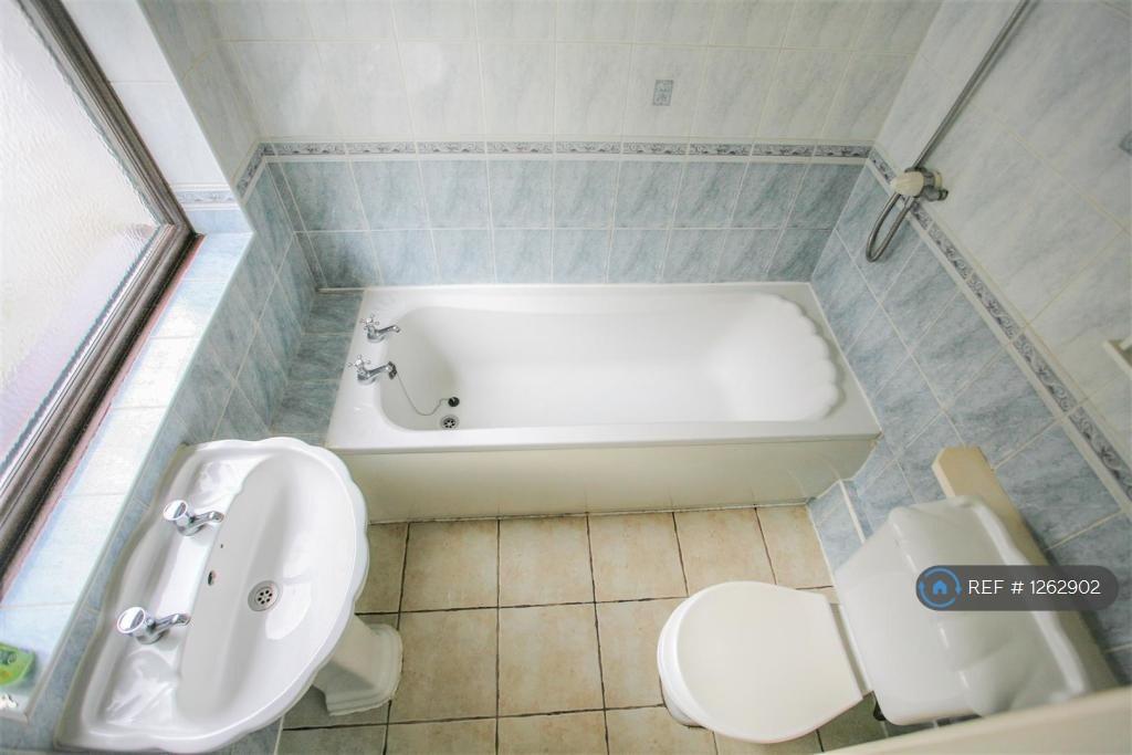 Downstairs Bathroom