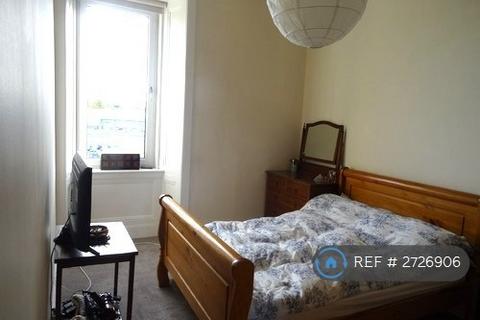 undefined, Roseburn Avenue, Edinburgh, EH12