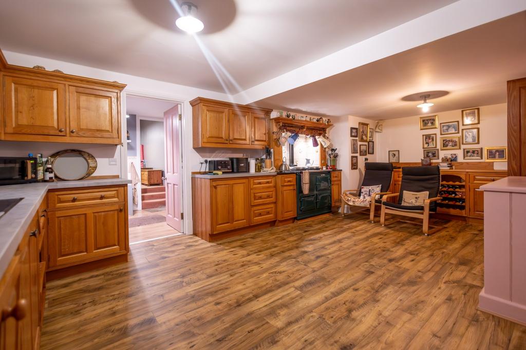 Ground Floor L Shaped Kitchen/Dining Room