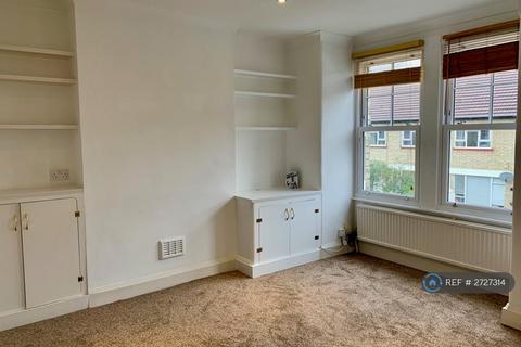 2 bedroom flat to rent, Kenley Road, St Margarets, Twickenham, TW1