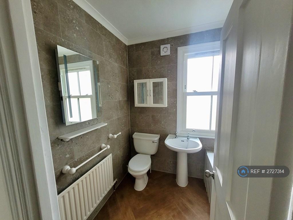 Newly Fitted Bathroom