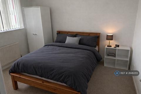 undefined, Ombersley Close, Redditch, B98