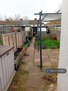 undefined, Beam Avenue, Dagenham, RM10