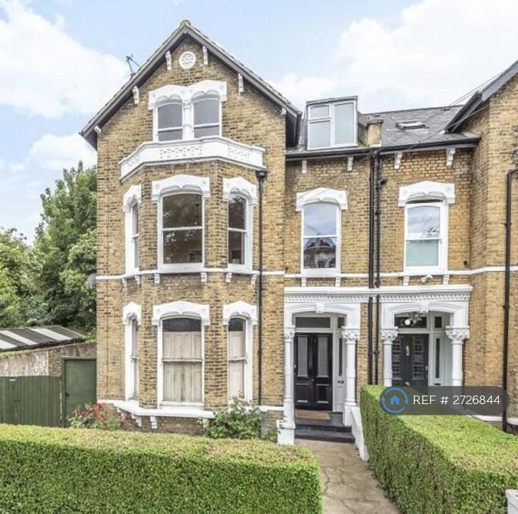 Top Floor 2 Bed Flat