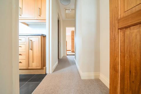 1 bedroom flat for sale, George Road, Surrey GU7