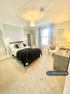 1 bedroom in a house share to rent, Railway Road, Greater Manchester, WA3