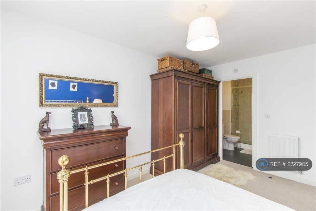 Master Bedroom 2