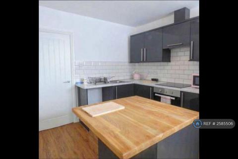 2 bedroom flat to rent, Hyde Road, Denton, Manchester, M34