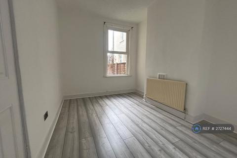 undefined, East Street, Southend-On-Sea, SS2