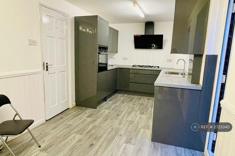 undefined, Fernleigh Drive, Manchester, M16
