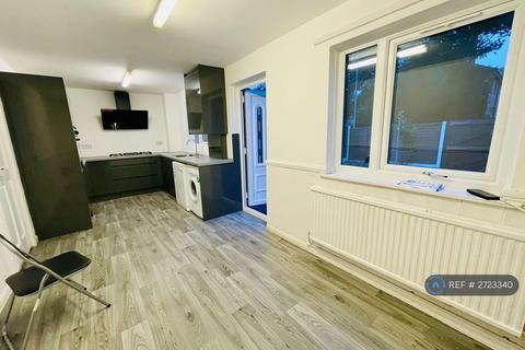 undefined, Fernleigh Drive, Manchester, M16