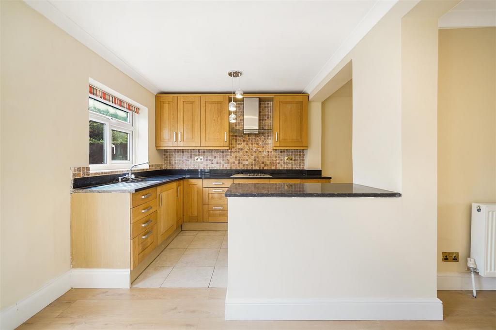 36 Spencer Road - MGE8 MVVILjr B6g ST3g Em.jpg