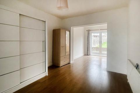 undefined, Hobart Road, Worcester Park