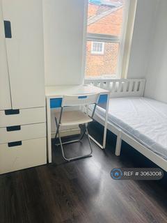 1 bed room for rent in Pembroke Street, Salford, M6