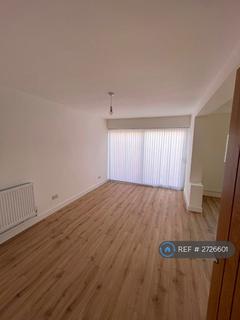 3 bedroom end of terrace house to rent, Swanstead, Basildon, SS16