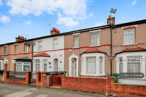 3 bedroom terraced house to rent, Suffolk Road, Barking, IG11