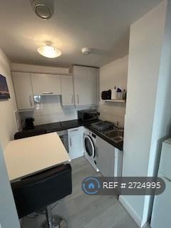 undefined, Croydon, Croydon, CR0