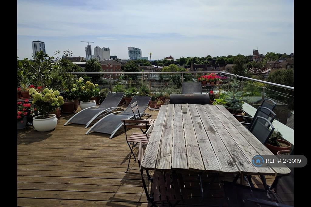 Communal Roof Terrace