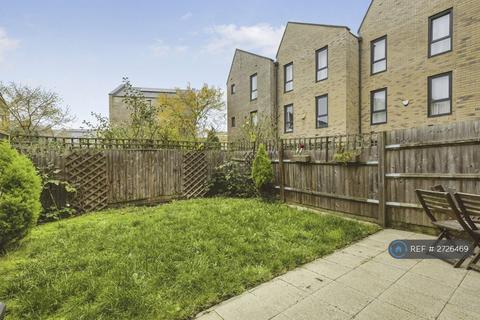 4 bedroom terraced house to rent, Maryatt Avenue, Harrow, HA2
