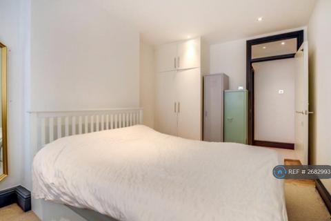 2 bedroom flat to rent, Shannon Place, London, NW8