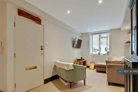 2 bedroom flat to rent, Shannon Place, London, NW8